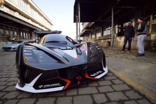 Zlaty_volant_pripravy1_KTM_X_BOW.jpg